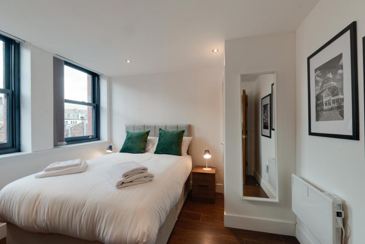 Mathew Street City Centre Apartments By Happy Days Liverpool Exterior photo